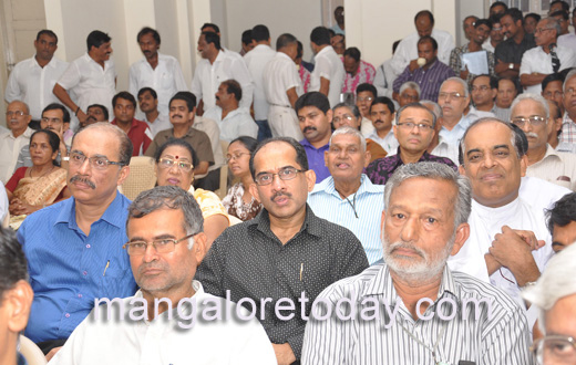 Ministers honoured at Bishop House